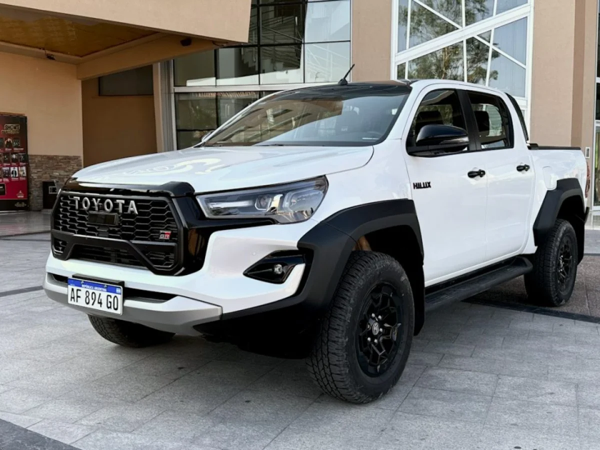 Toyota Hilux 2026