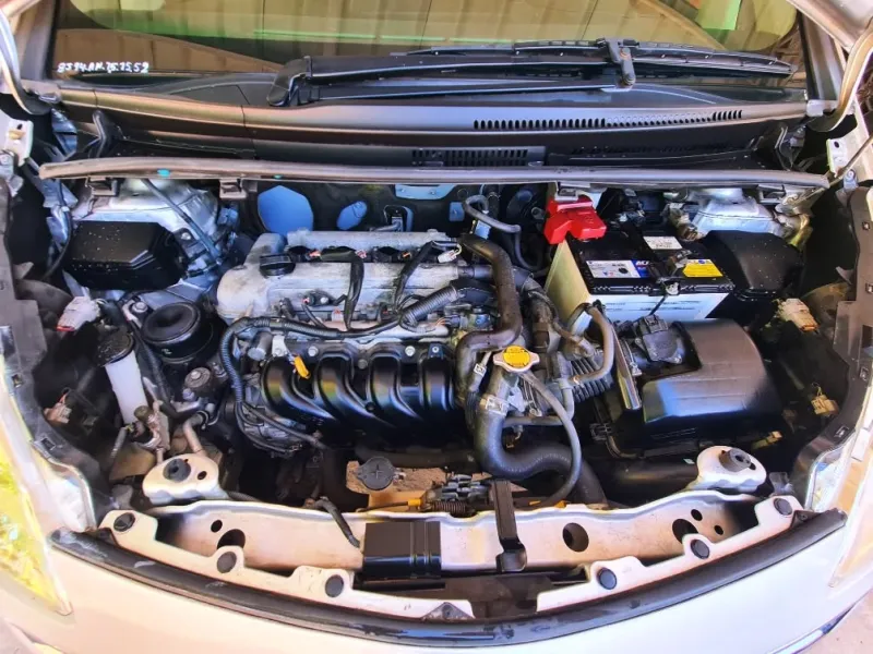 Toyota Ractis 2015 - foto 6