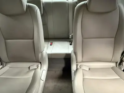 Kia Carnival 2015 - Foto 3