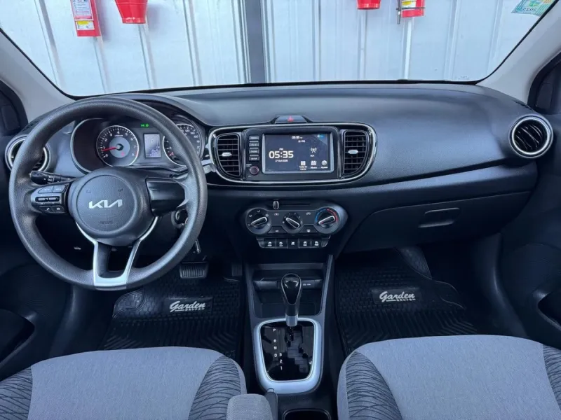 Vendo Kia Soluto 2026 Unico dueño - foto 3