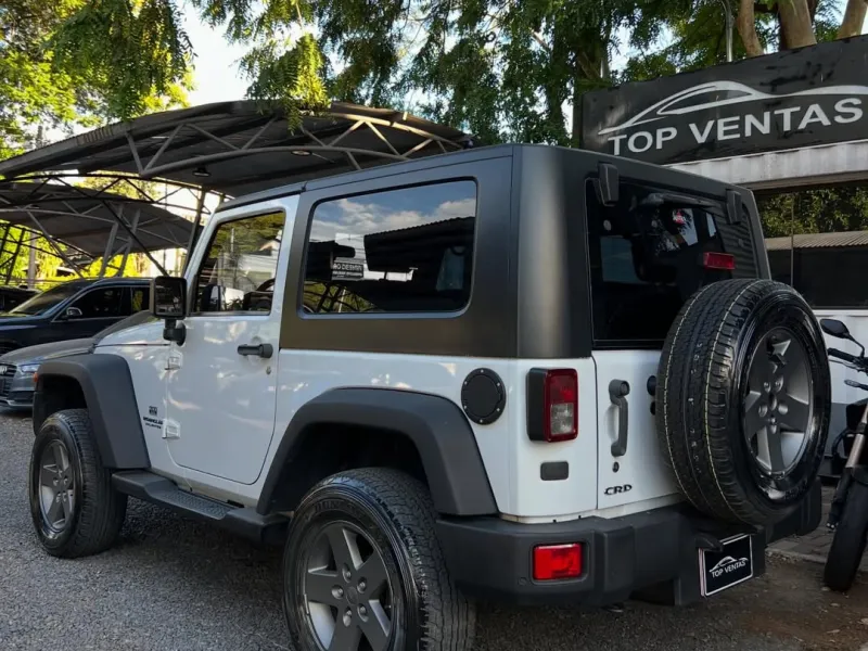 Jeep Wrangler 2009 - foto 2