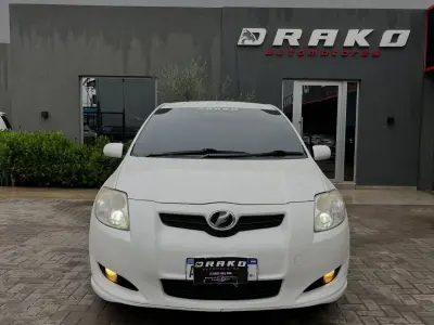 Toyota Auris 2008 - Foto 1