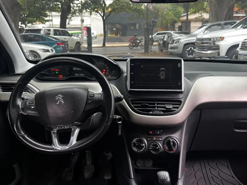 Vendo Peugeot 2008 2018 - foto 6