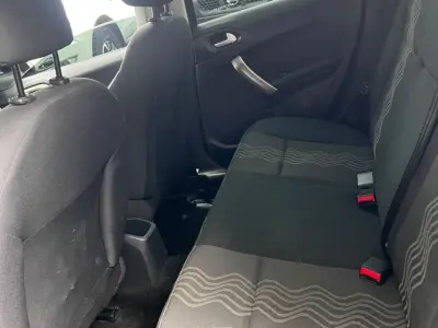 Chevrolet Silverado 2021 - Foto 6