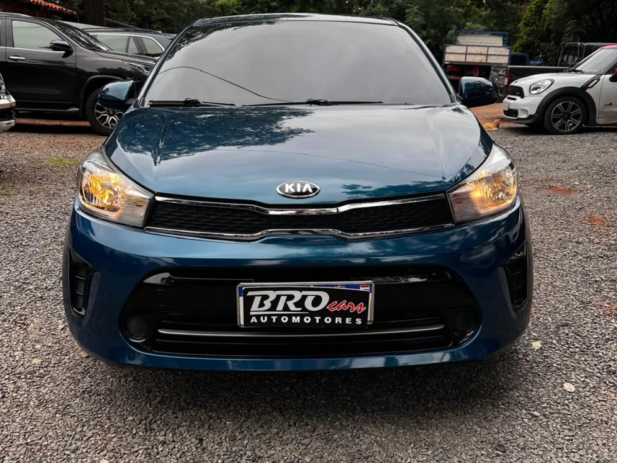 Kia Soluto 2021