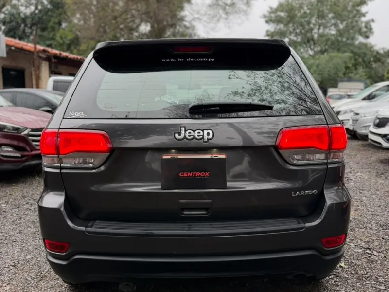 Vendo Jeep Grand Cherokee 2015 - foto 5