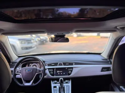 Geely Emgrand X7 2019 - Foto 6