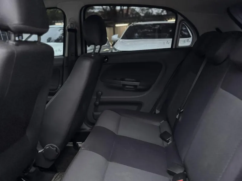 Vendo Volkswagen Gol 2022 - foto 3