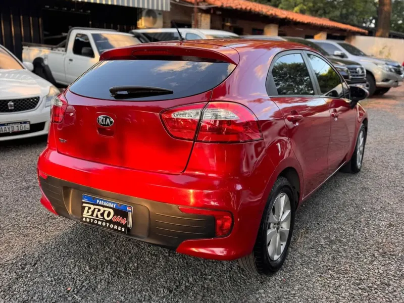 KIA Rio 2017 - foto 5