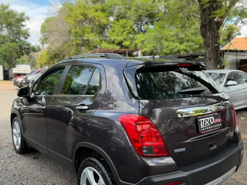 Chevrolet Tracker 2015 - foto 2