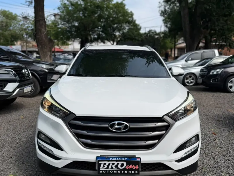 Hyundai Tucson 2016 - foto 1