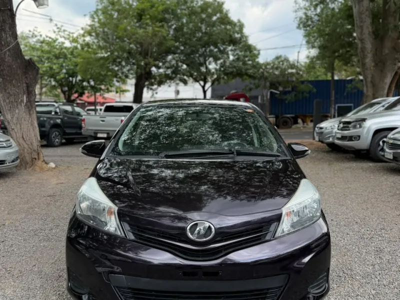 Toyota New Vitz 2013