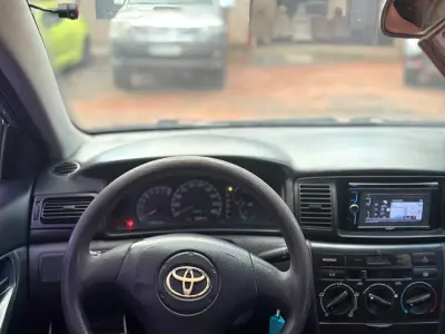 Toyota Allex 2004 - Foto 2