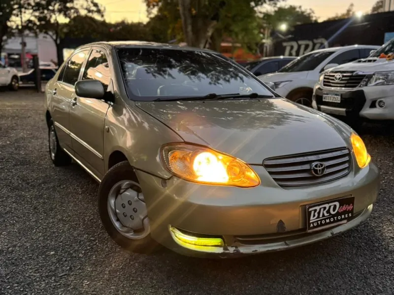 Toyota Corolla 2004 - foto 6