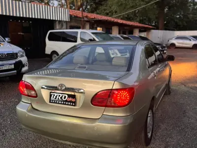 Toyota Corolla 2004 - Foto 4