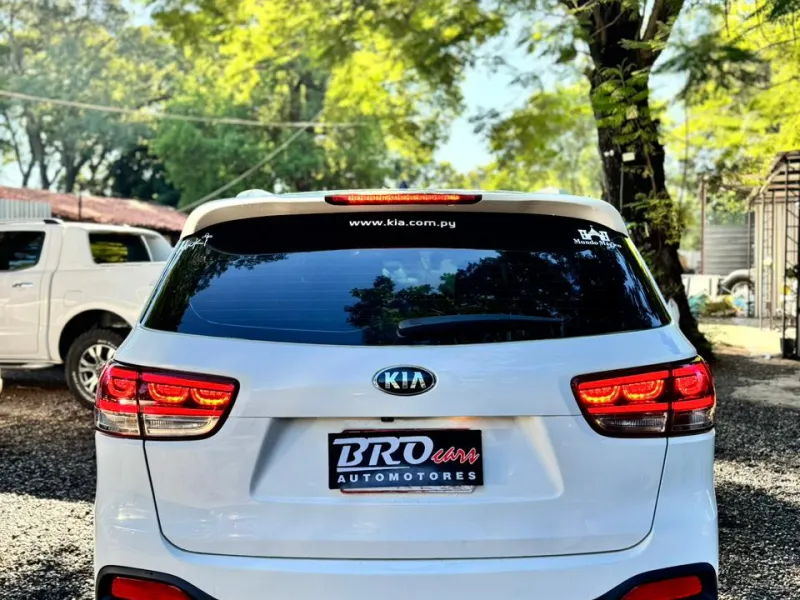 KIA Sorento 2017 - foto 4