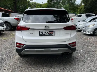 Hyundai Santa Fe 2019 - Foto 4