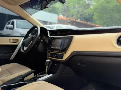 Toyota Corolla 2018 - Foto 2