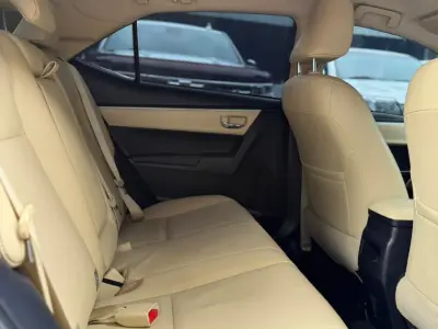 Toyota Corolla 2018 - Foto 5