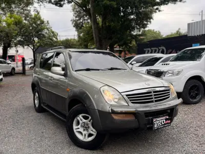 Ssang Yong Rextone 2004 - Foto 2