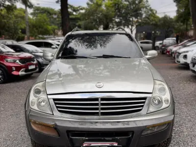 Ssang Yong Rextone 2004 - Foto 1