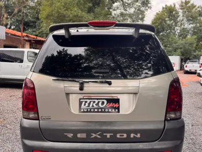 Ssang Yong Rextone 2004 - Foto 4