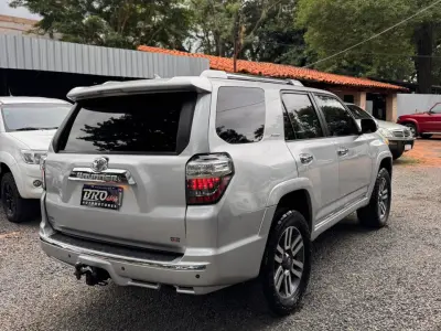 Toyota 4 Runner 2011 - Foto 6