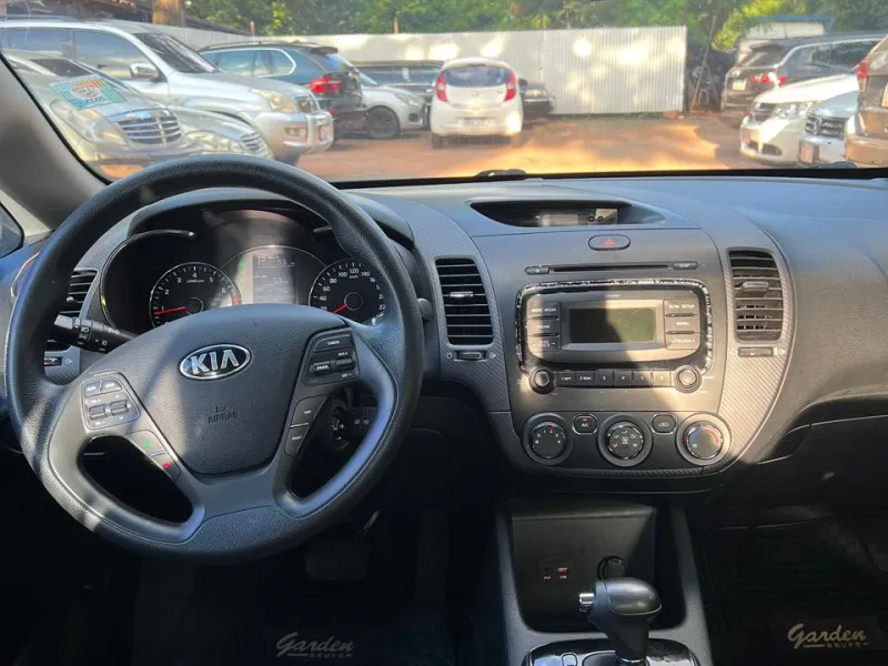 KIA Cerato 2019 - foto 2