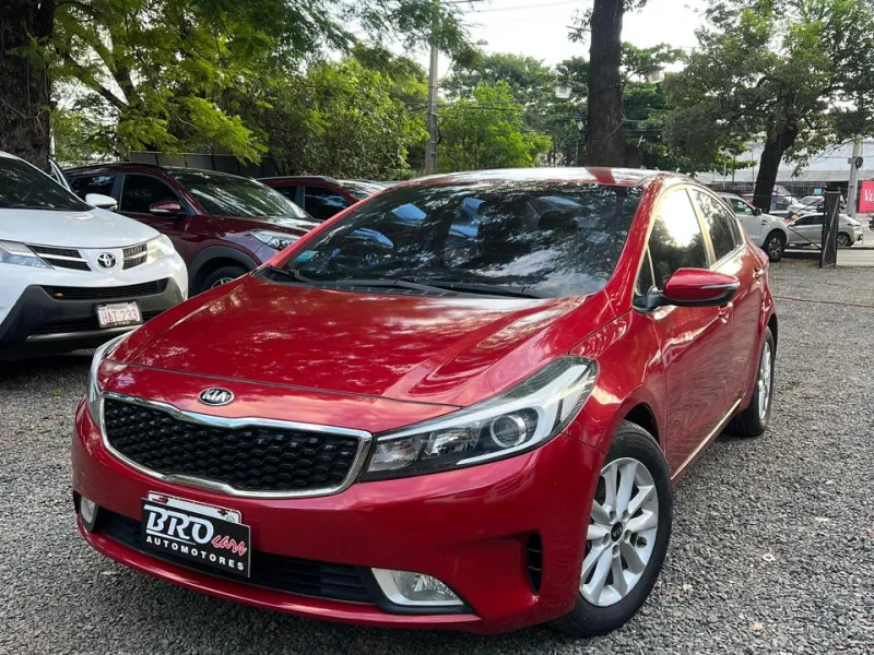 KIA Cerato 2019 - foto 3