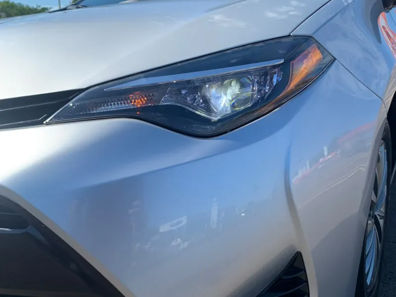 Vendo Toyota Corolla LE 2018 Financiación Propia - foto 4