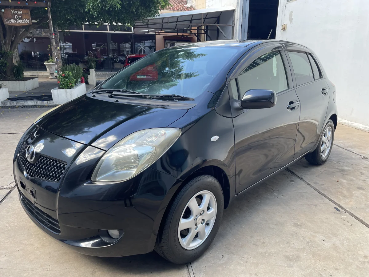 Toyota Vitz 2007