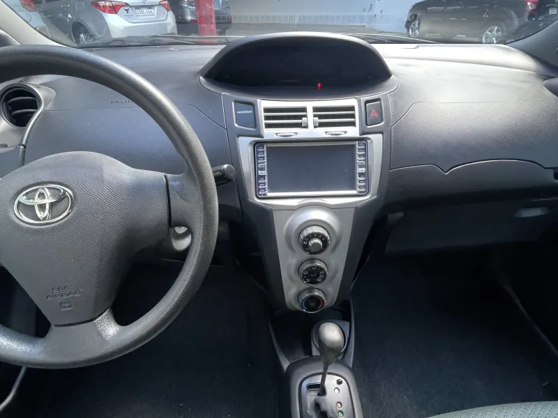 Toyota Vitz 2007 - foto 5