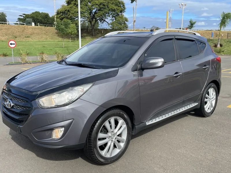 Hyundai Tucson 2012 - foto 6