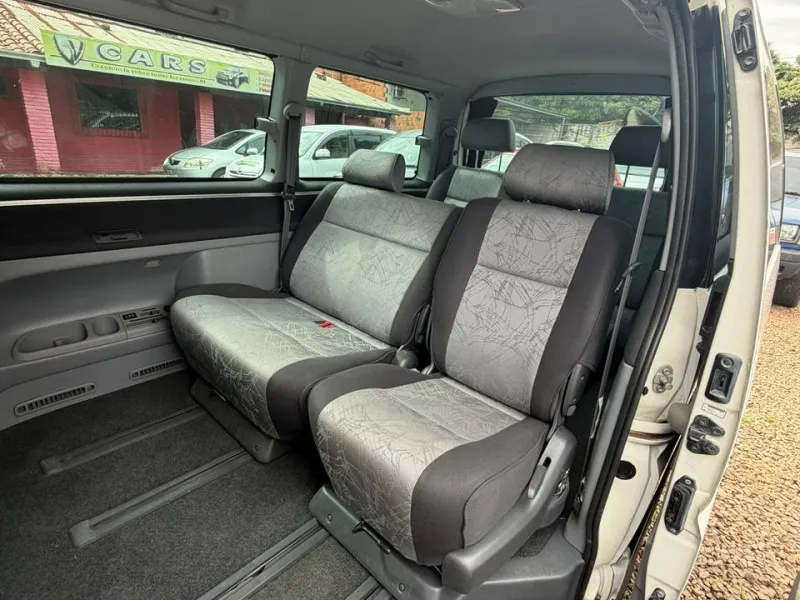 Vendo Toyota Regius Hiace 2000 89.000Km Sin Uso en Paraguay - foto 3