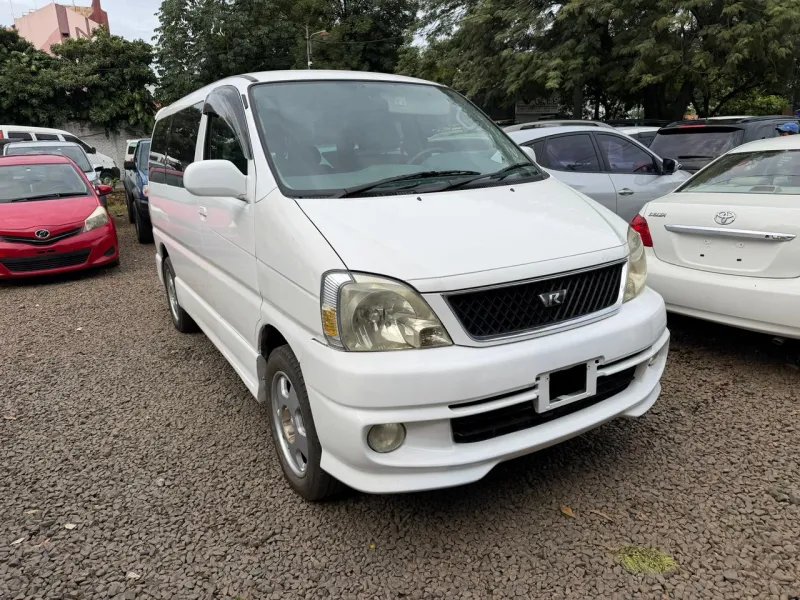 Vendo Toyota Regius Hiace 2000 89.000Km Sin Uso en Paraguay - foto 6