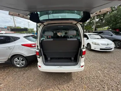 Toyota Regius Hiace 2000 - Foto 4