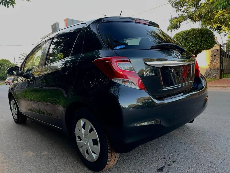 Vendo Toyota Vitz 2014 58.000Km Sin Uso en Paraguay - foto 6