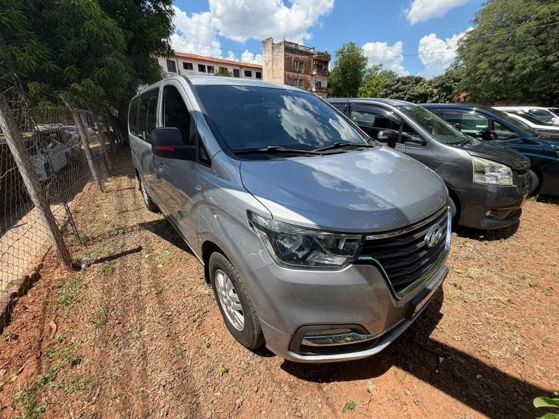 Hyundai Grand Starex 2019 - foto 2