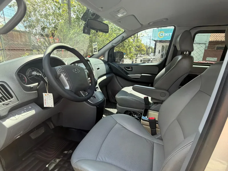 Hyundai Grand Starex 2019 - foto 7