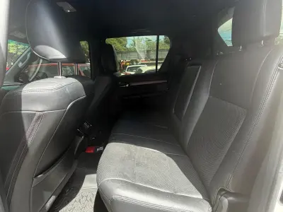 Toyota Hilux 2022 - Foto 4