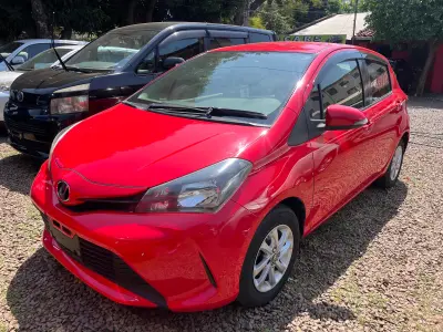 Toyota Vitz 2014 - Foto 1