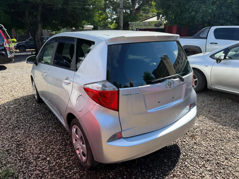 Toyota Ractis 2012 - foto 6