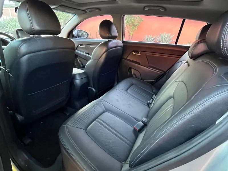 Kia Sportage 2011 - foto 6
