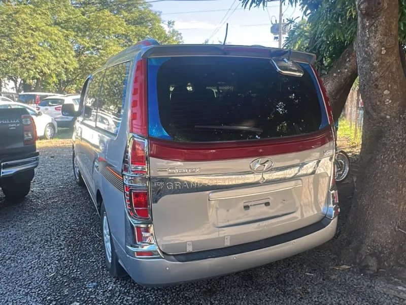 Hyundai Starex 2016 - foto 5