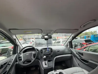 Hyundai Starex 2016 - Foto 3