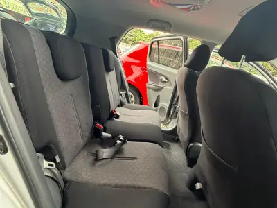 Toyota Ist 2008 - Foto 3