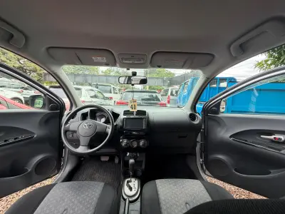 Toyota Ist 2008 - Foto 4