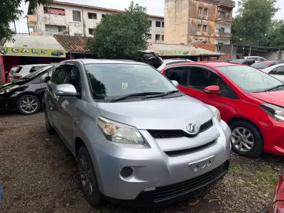 Toyota Ist 2008 - Foto 6