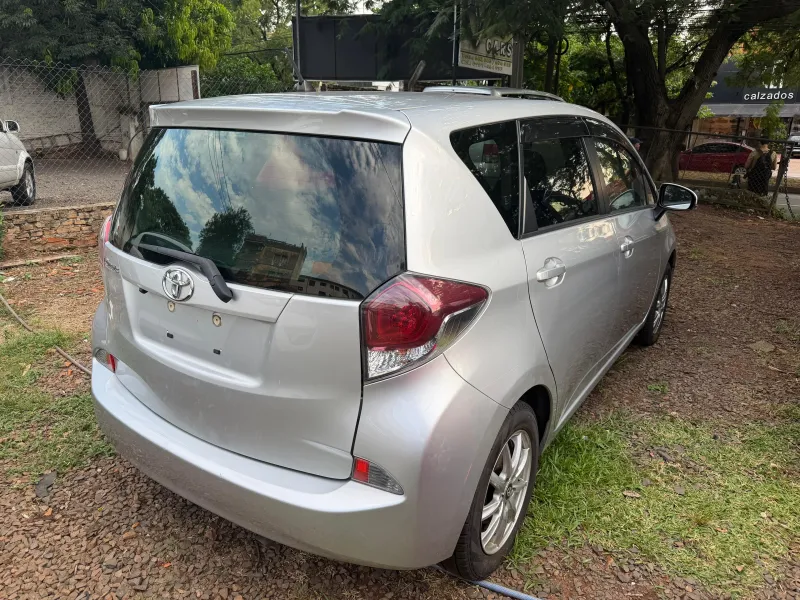 Toyota Ractis 2014 - foto 4