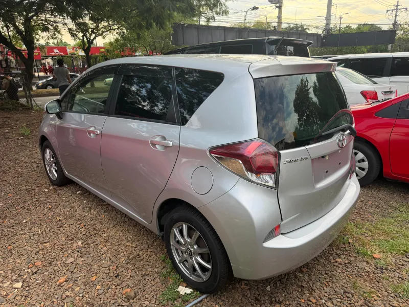 Toyota Ractis 2014 - foto 6